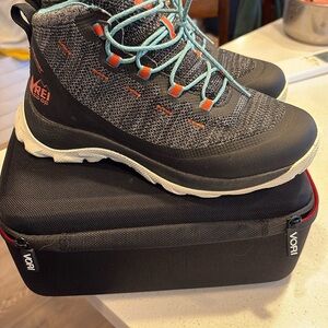 REI Brand Women’s Hiking Boots- Size 7.5